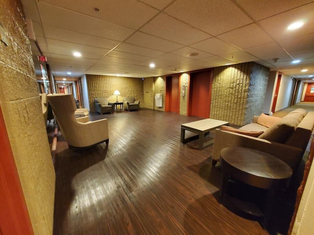 Ramada By Wyndham Downtown Спокейн Екстериор снимка