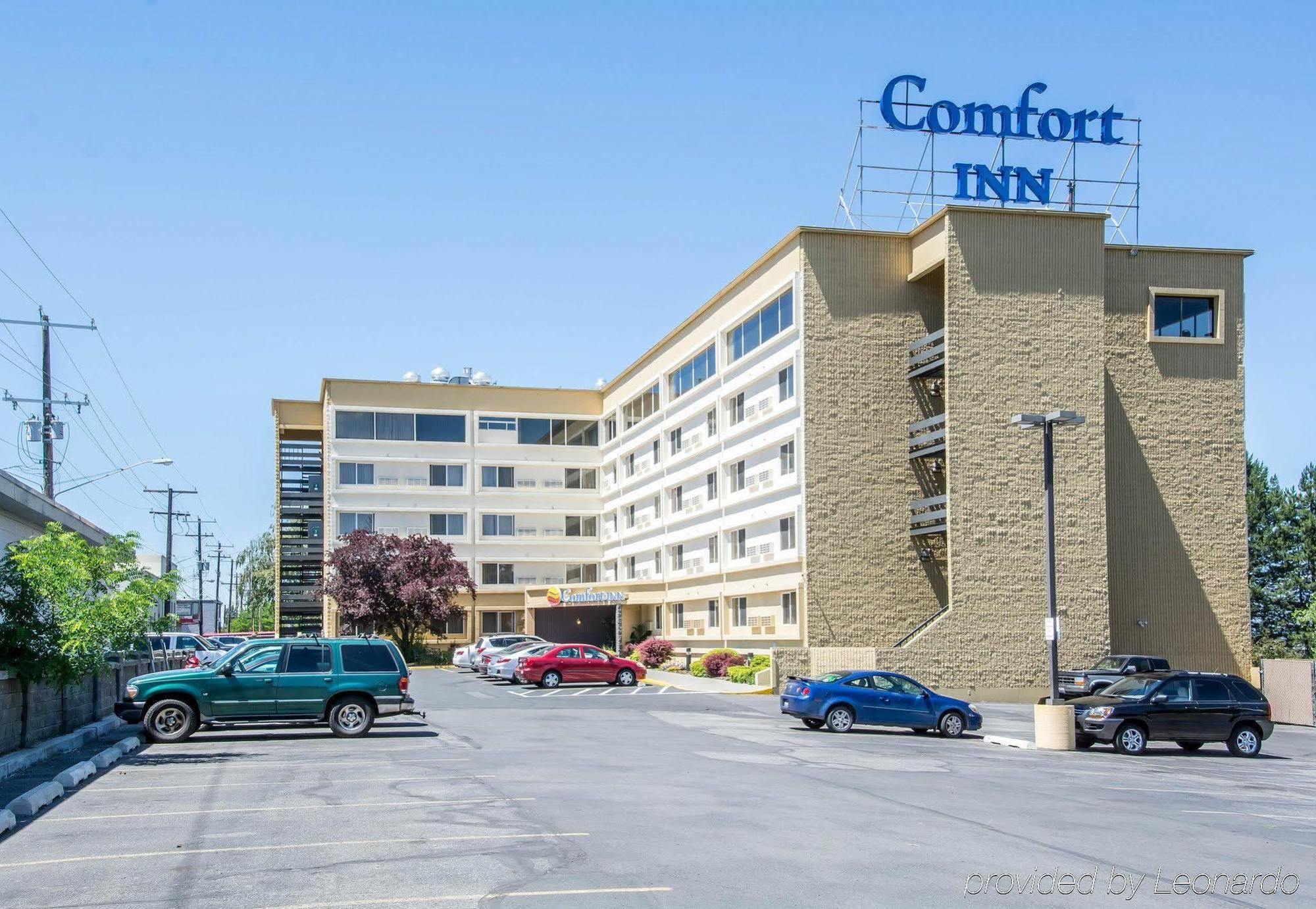 Ramada By Wyndham Downtown Спокейн Екстериор снимка