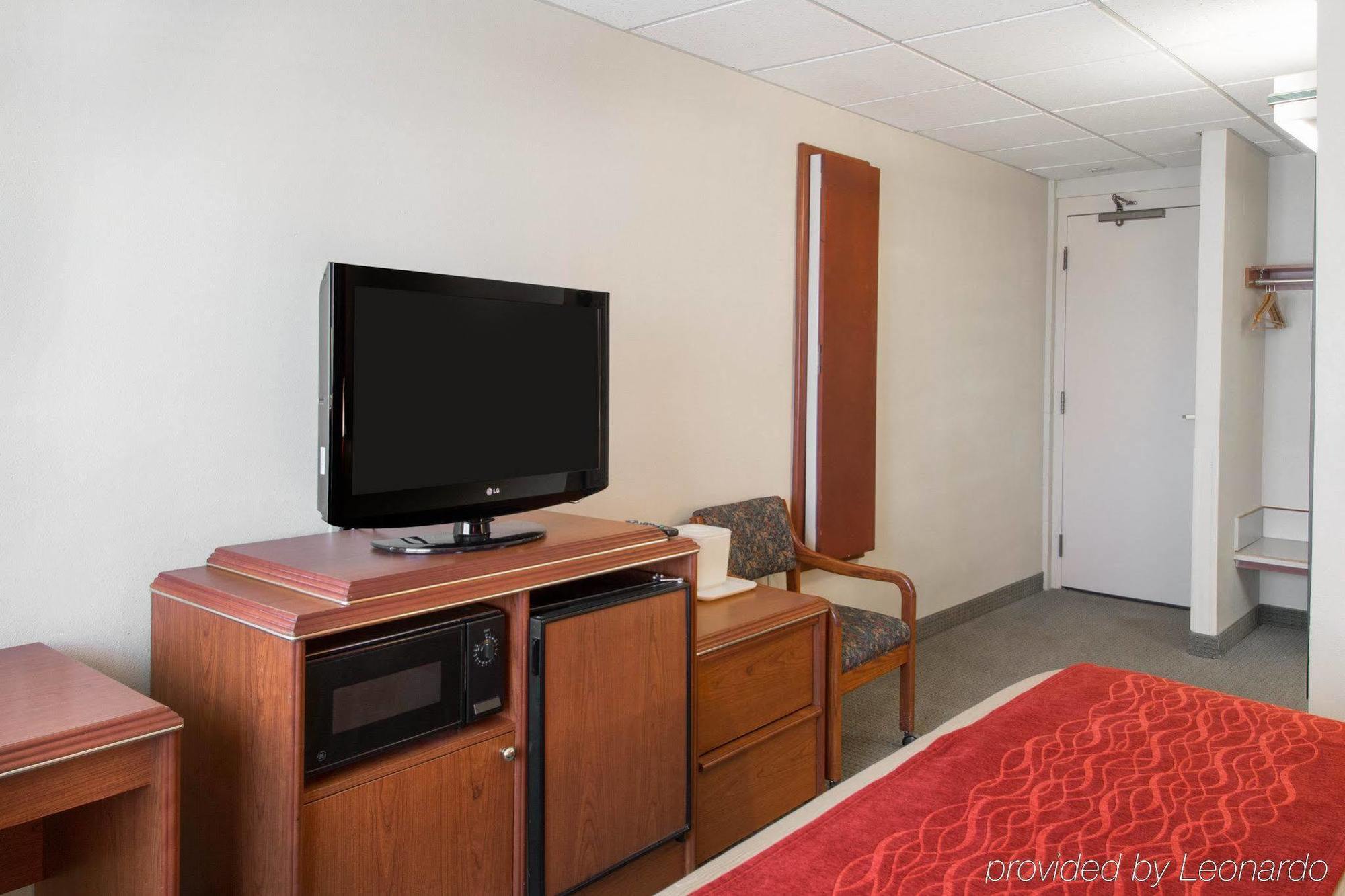 Ramada By Wyndham Downtown Спокейн Екстериор снимка